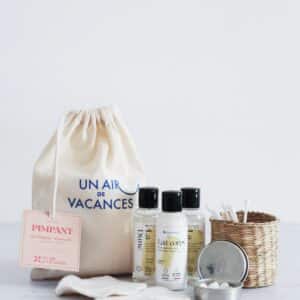 Kit Un Air Pimpant avec flacons gel douche et cheveux